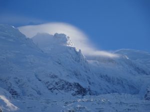 lenticular could over Tacul