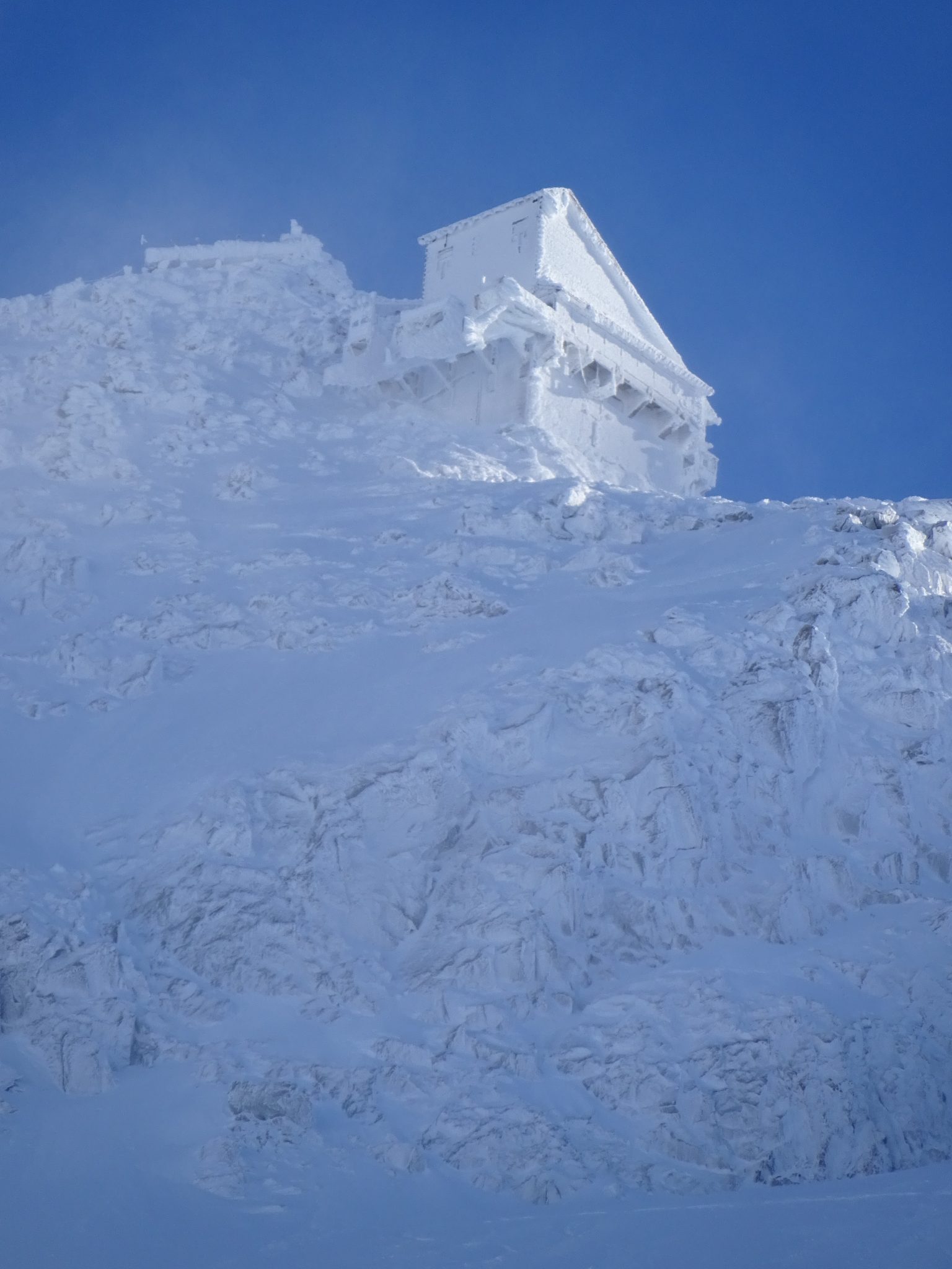 The old lift station at the top of Grands Montets