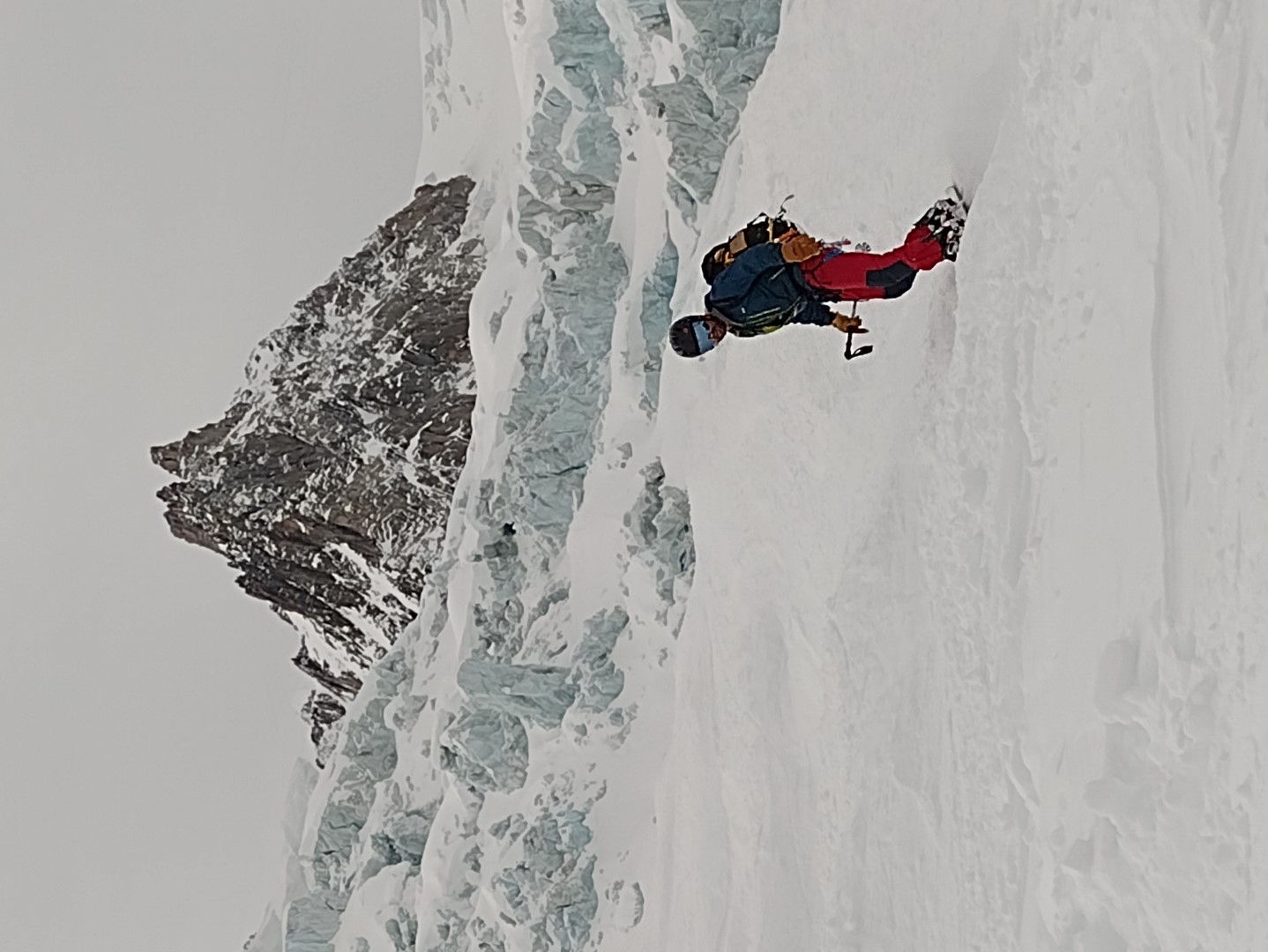 Glacial snowboarding